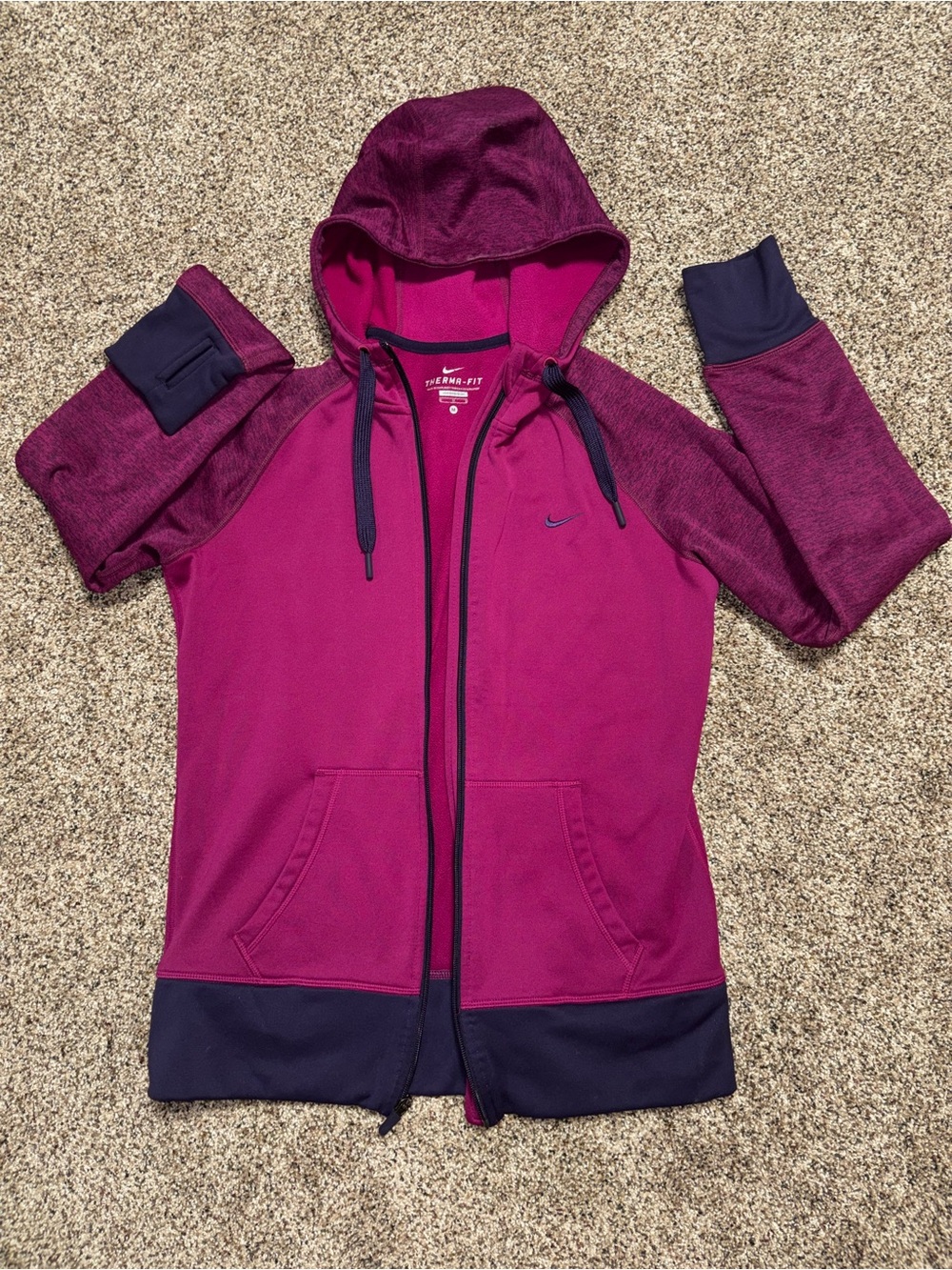 Nike Therma-FIT Women's Medium Athletic Hoodie Jacket Full Zip Up Purple